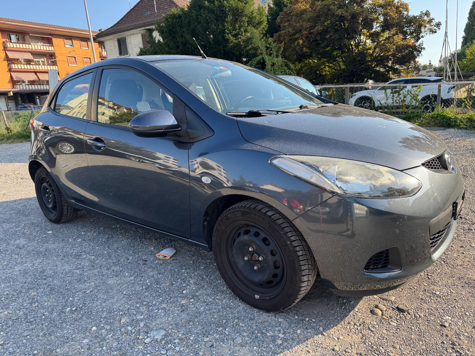 Mazda Automobili: Mazda 2 1.3 Hp – Usato da St. Gallen venduto da AutoSG 3
