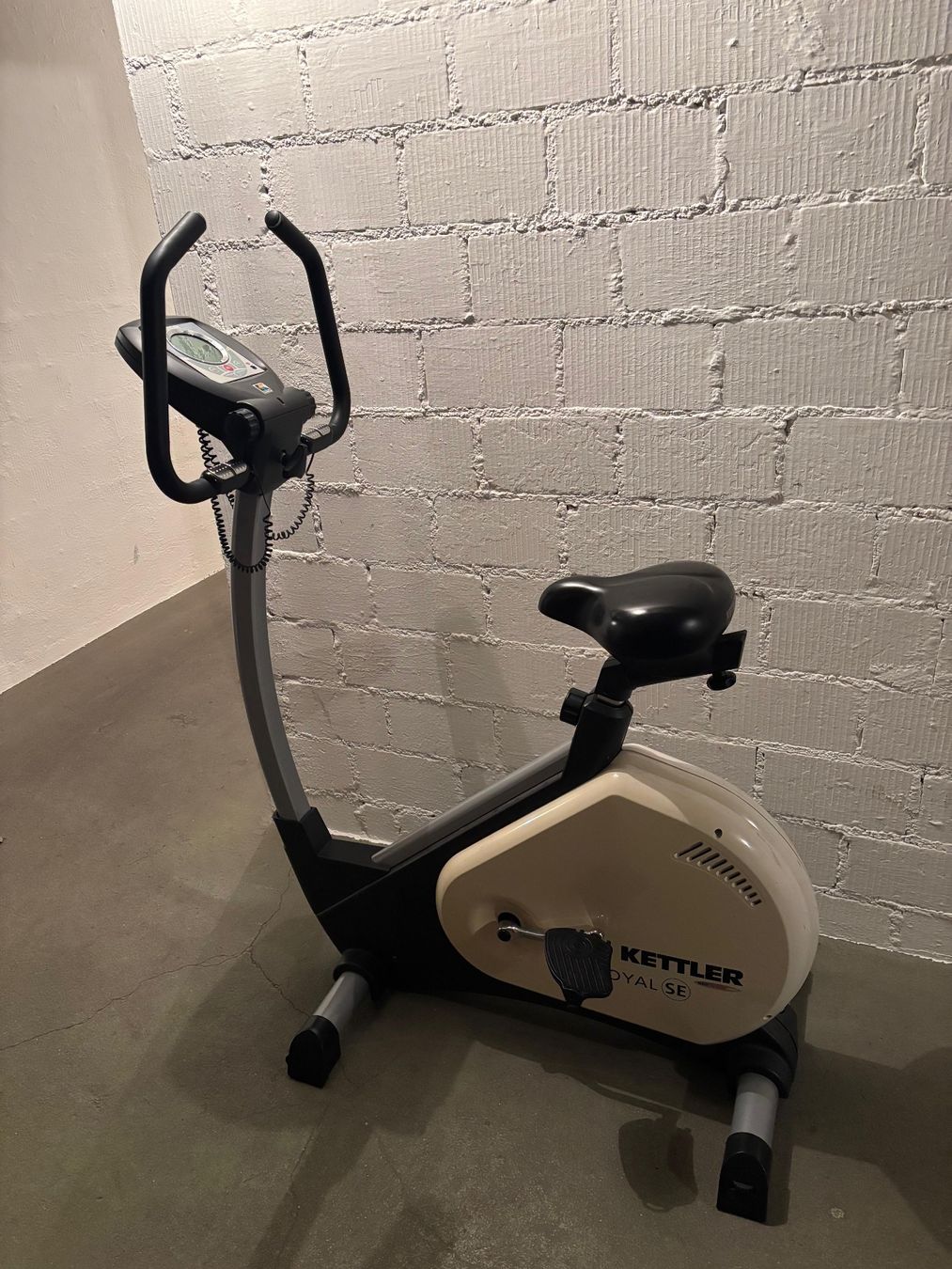 Hometrainer: Exercise bike Kettler grey used condition functional – Gebraucht aus Zürich von nic_8gfn 1