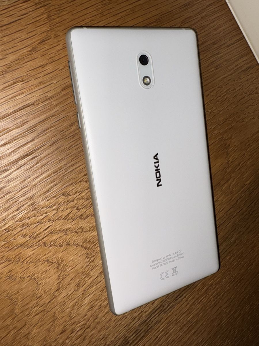 Nokia Telefoni cellulari / Smartphones: Nokia 3 Smartphone weiss mit Originalverpackung – Usato da Oberengstringen venduto da Edu78 2