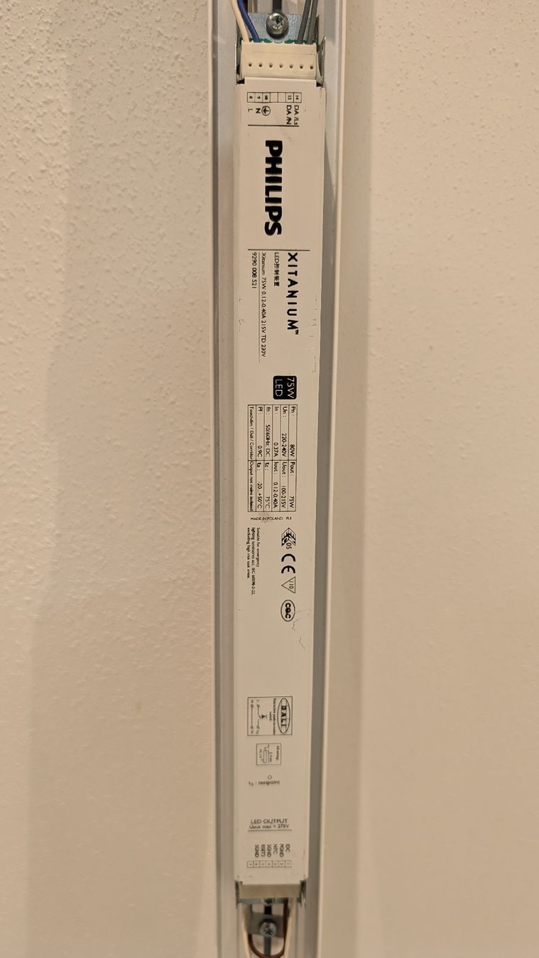 Zumtobel Lampadari & plafoniere: SLOTLIGHT I LED Replacement Zumtobel 1.2m – Nuovo (secondo la descrizione) da Volketswil venduto da mar_c5pv 3