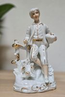 Süssi Porzellan Figur Junge mit Früchtekorb, Vintage!
