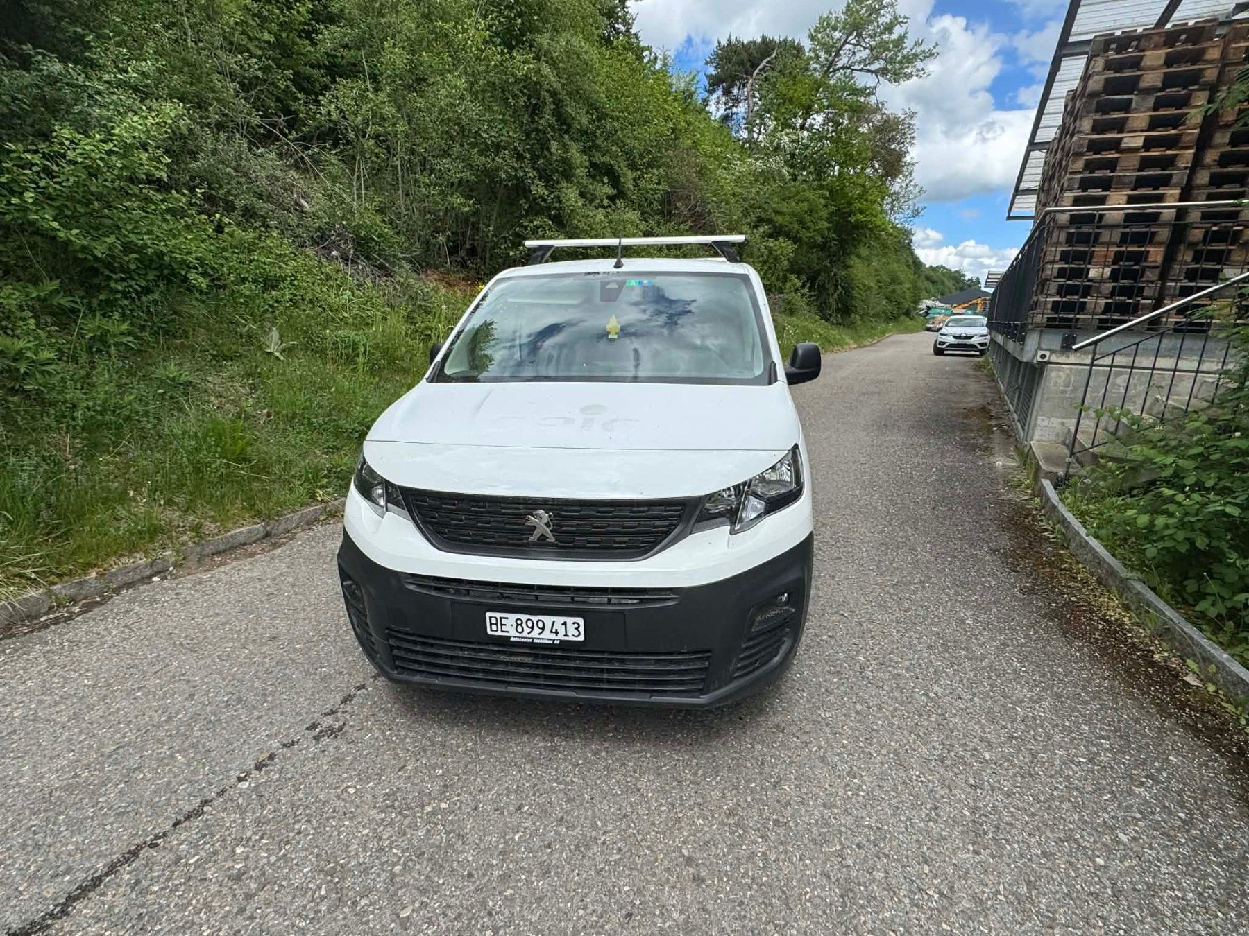 Peugeot Autos: PEUGEOT Partner PureTech – D'occasion à Bern par rasromano 4