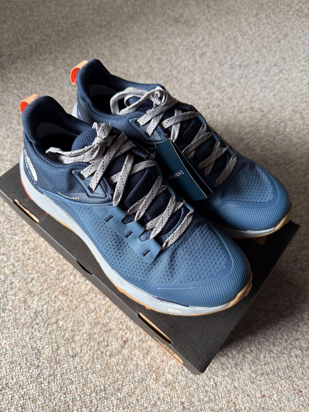 North Face Scarpe da donna: North Face Vectiv Exploris2 Futurelight Damen Gr. 40.5/UK7.5 – Nuovo e nell'imballaggio originale da Thun venduto da dane_pao 2