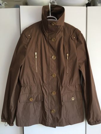 Neue, rehbraune edle Windjacke, Grösse 40