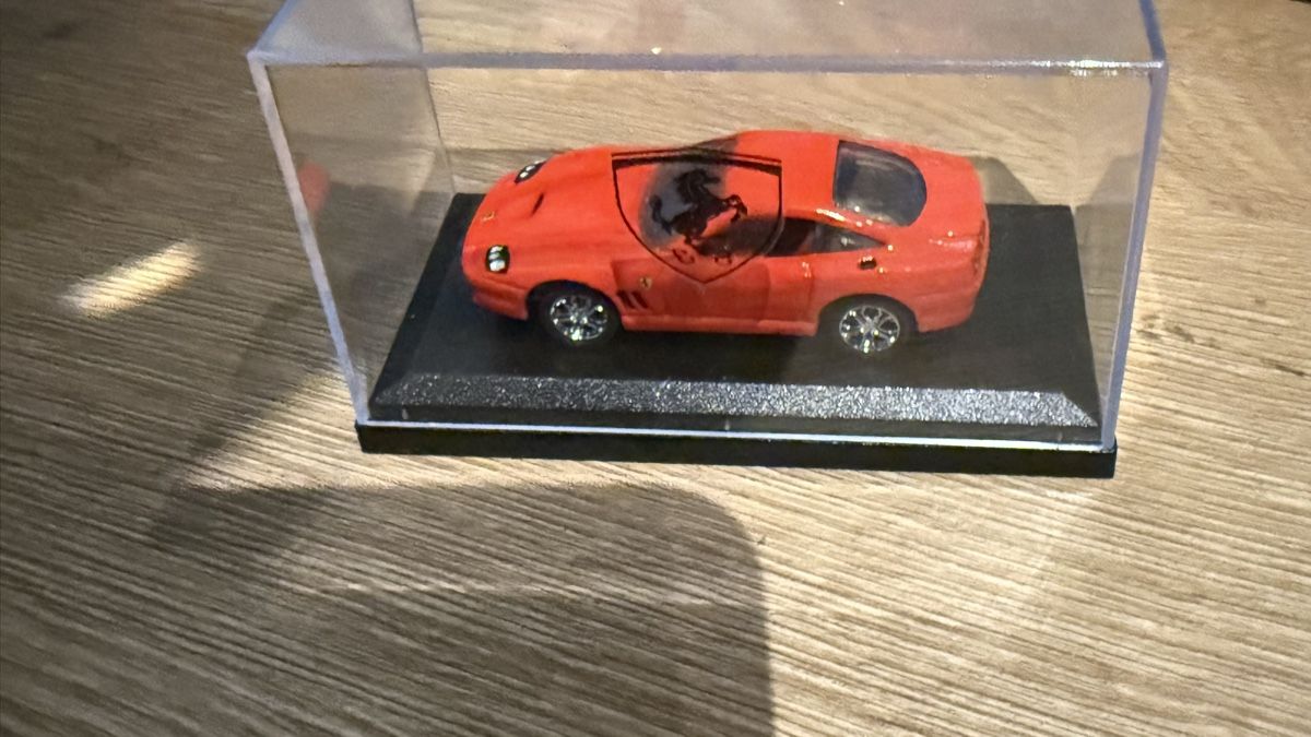 Hot Wheels Modellautos: Hot wheels custom Ferrari 575 – Gebraucht aus Villars-sur-Glâne von Mitodc2 2