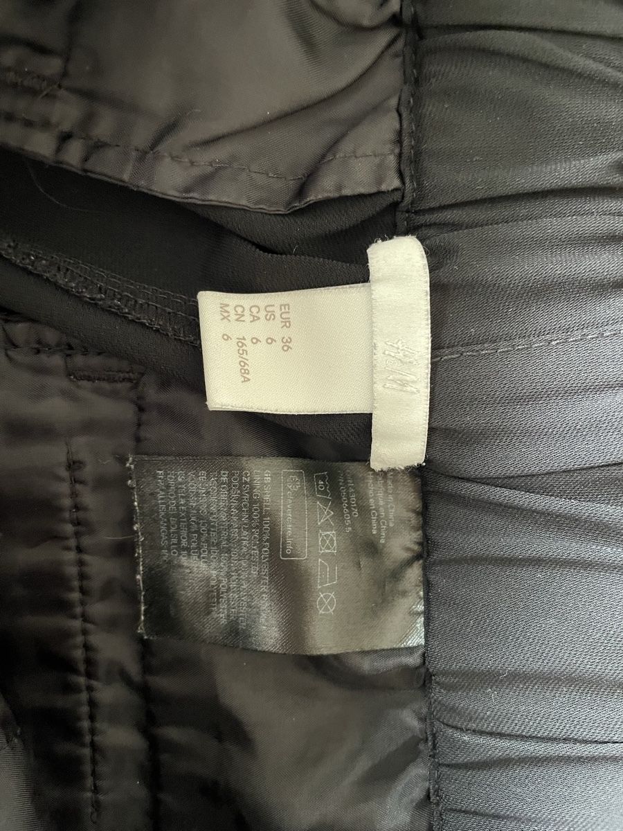 H&M Pantaloni: Schwarze Hose – Usato da Bern venduto da Sibillab20 3