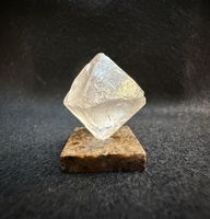 Rosa-Fluorit Oktaeder / Grimsel, Schweiz