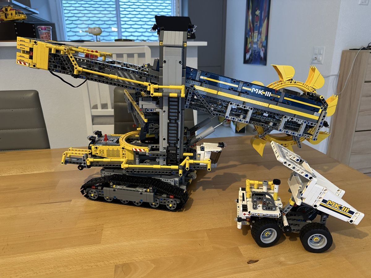 Lego Baukästen: LEGO Technic 42055 Bucket Wheel Excavator – Gebraucht aus Crans VD von  1
