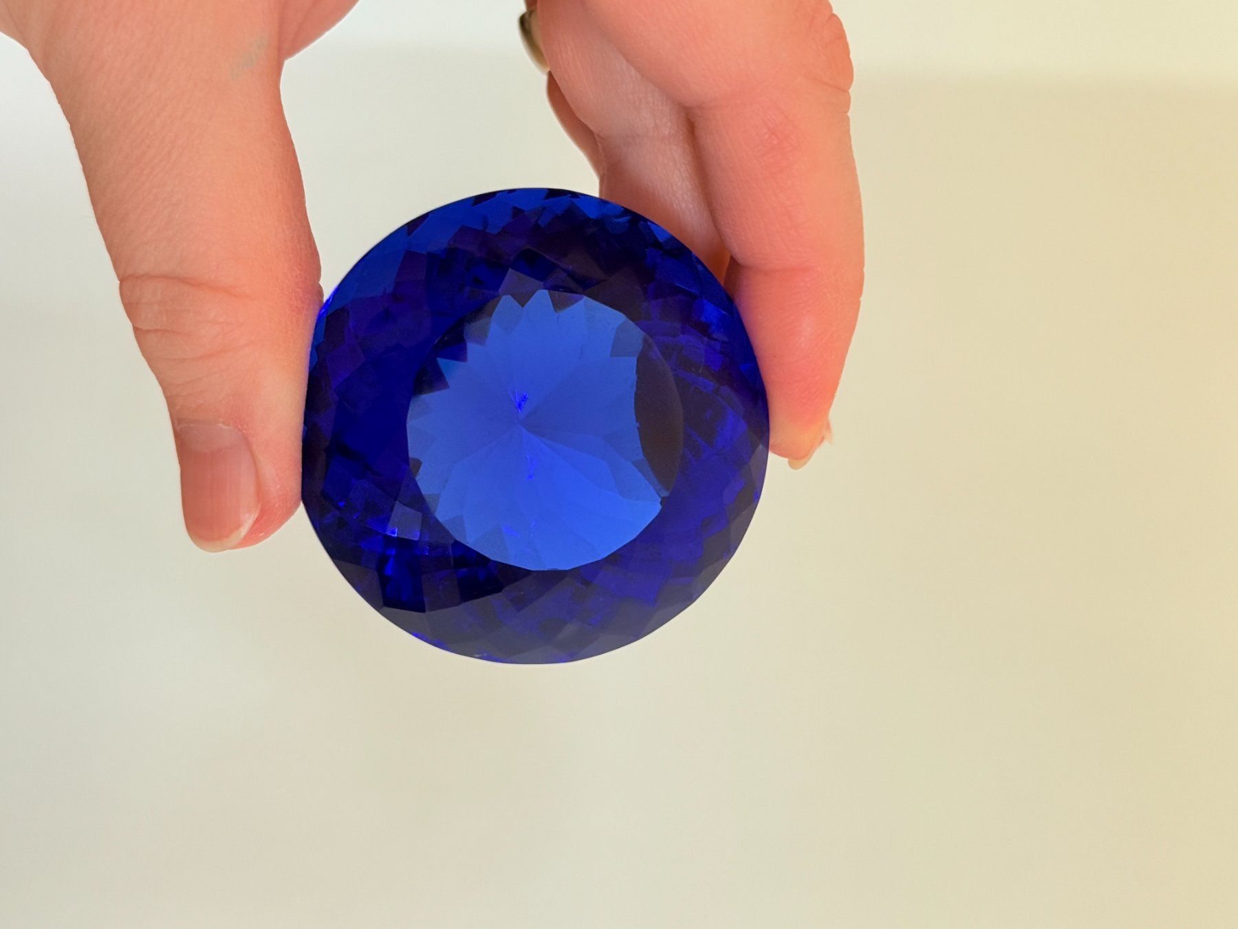 Pietre preziose: 481.95 CT Round Cut Certified Loose Gemstone – Nuovo (secondo la descrizione) da Genève venduto da AGBERG 3