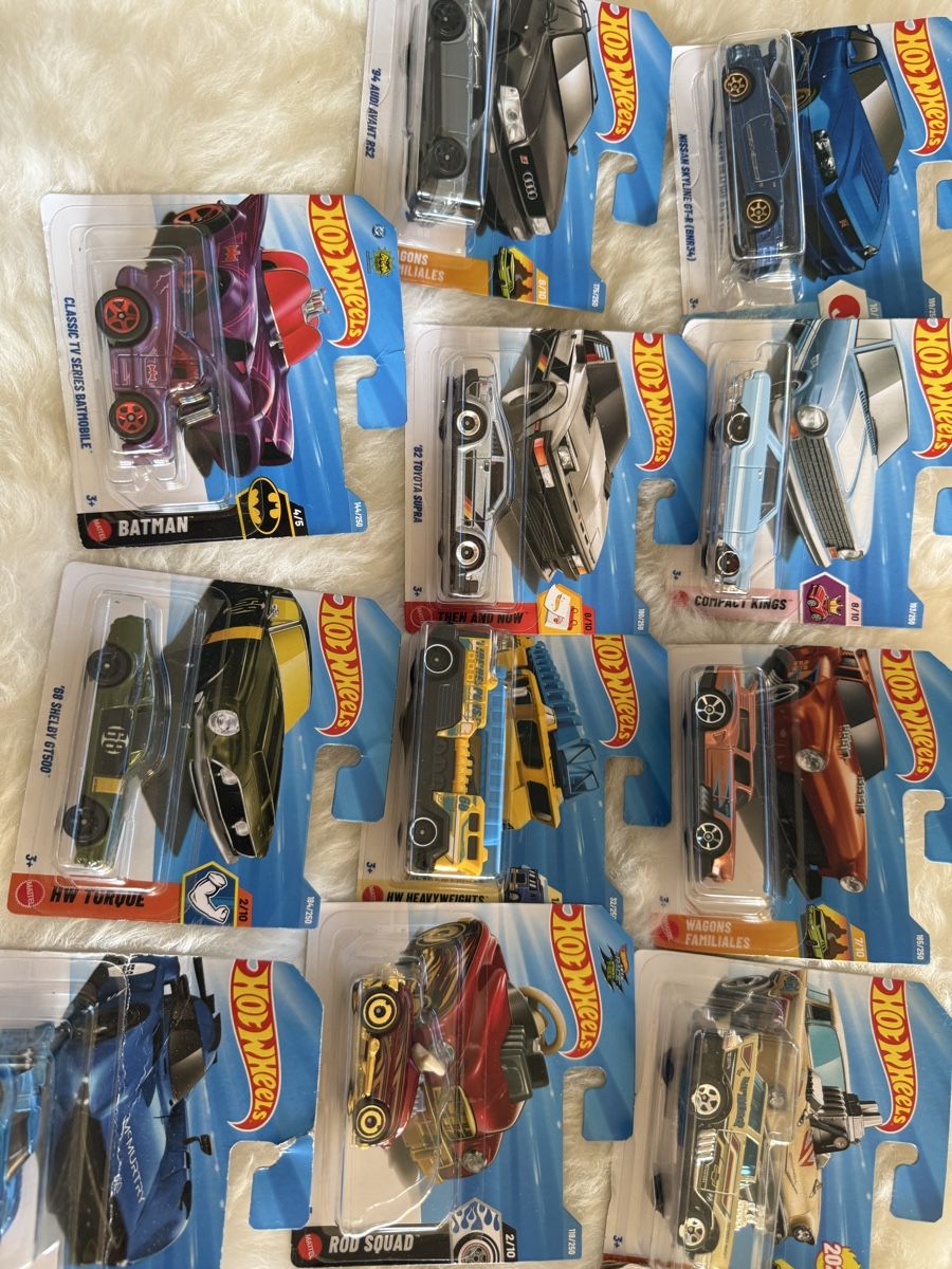 Hot Wheels Giocattoli: 13 Hot Wheels / neu  – Nuovo (secondo la descrizione) da Olten venduto da ale_nb2x 4