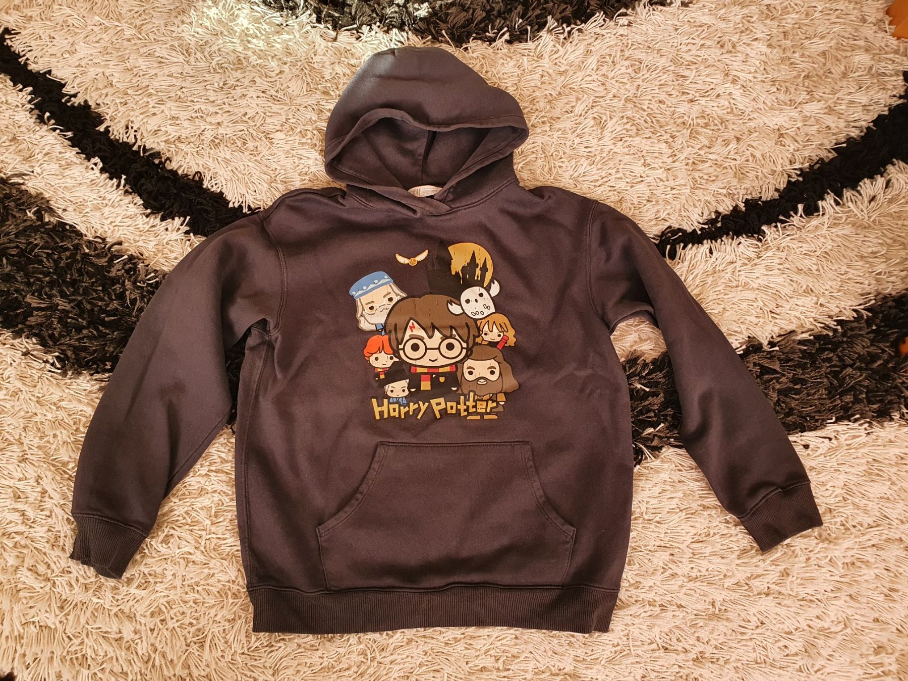 H&M Pullover & Sweatshirts: Sweatshirt Harry Potter H&M – Gebraucht aus La Chaux-de-Fonds von MyriamDo