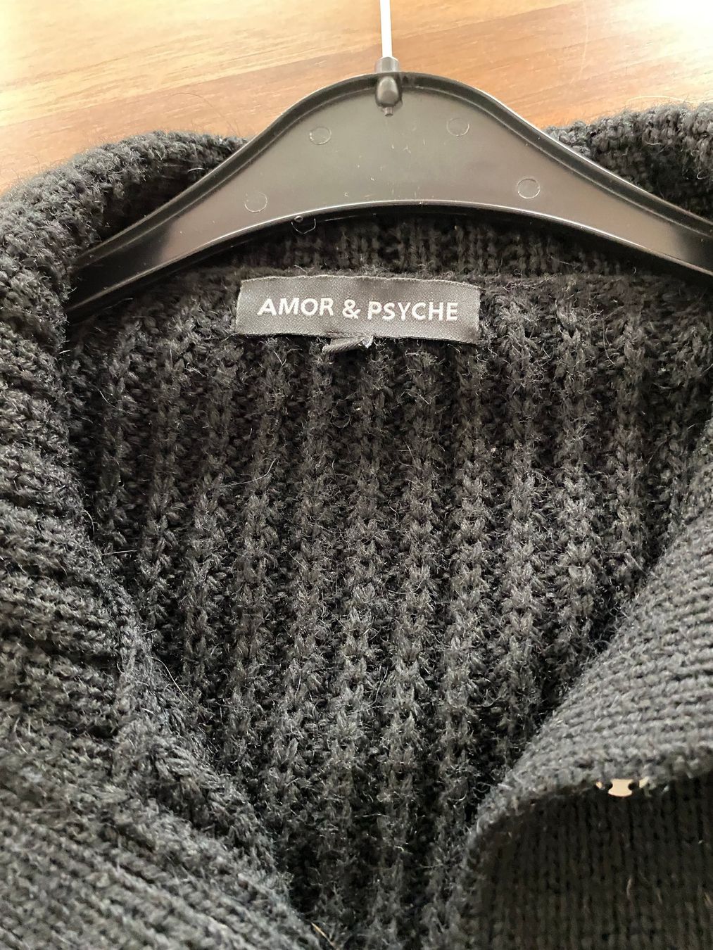 Giacche: Modische Strickjacke – Usato da Chur venduto da bibo014 2
