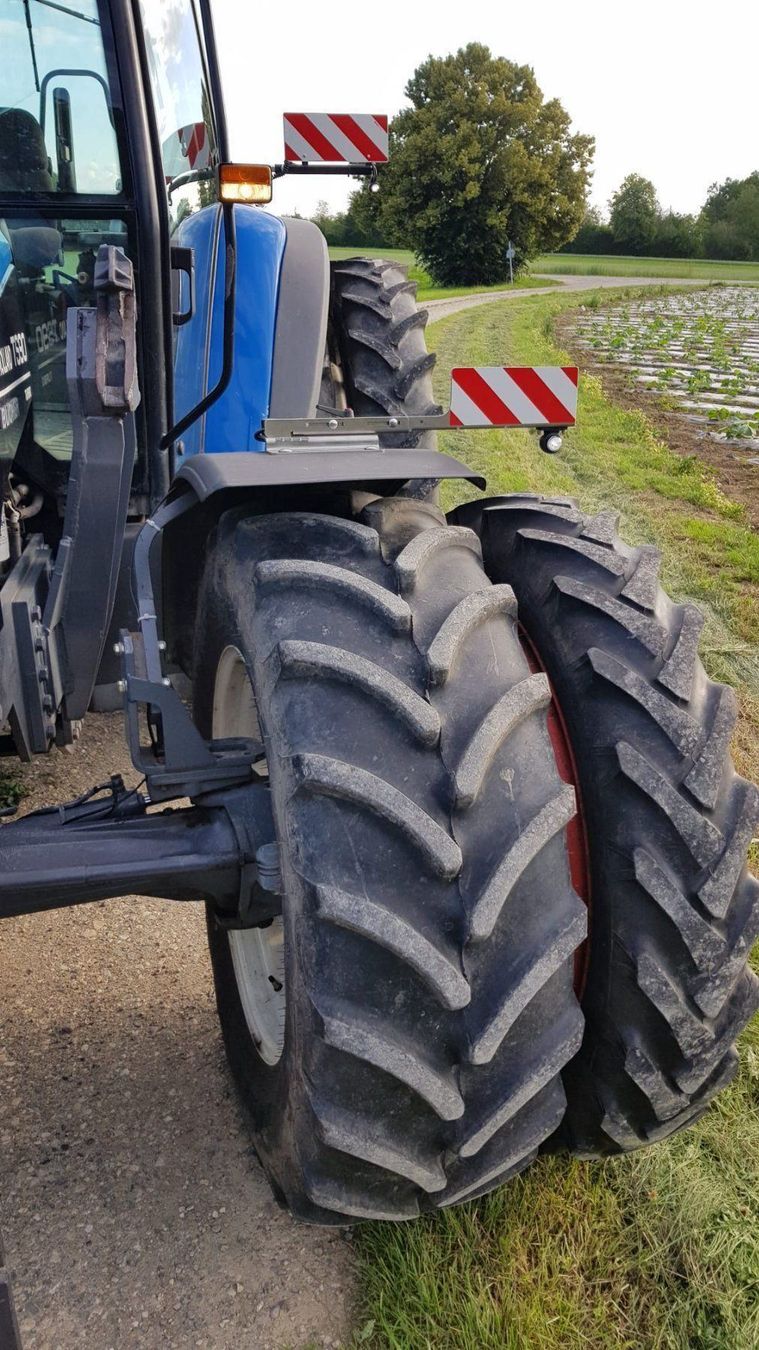 Accessori Trattori &Veicoli agricoli: Doppelrad Markierung Beleuchtung Traktor – Nuovo e nell'imballaggio originale da Mosnang venduto da Litti90 6