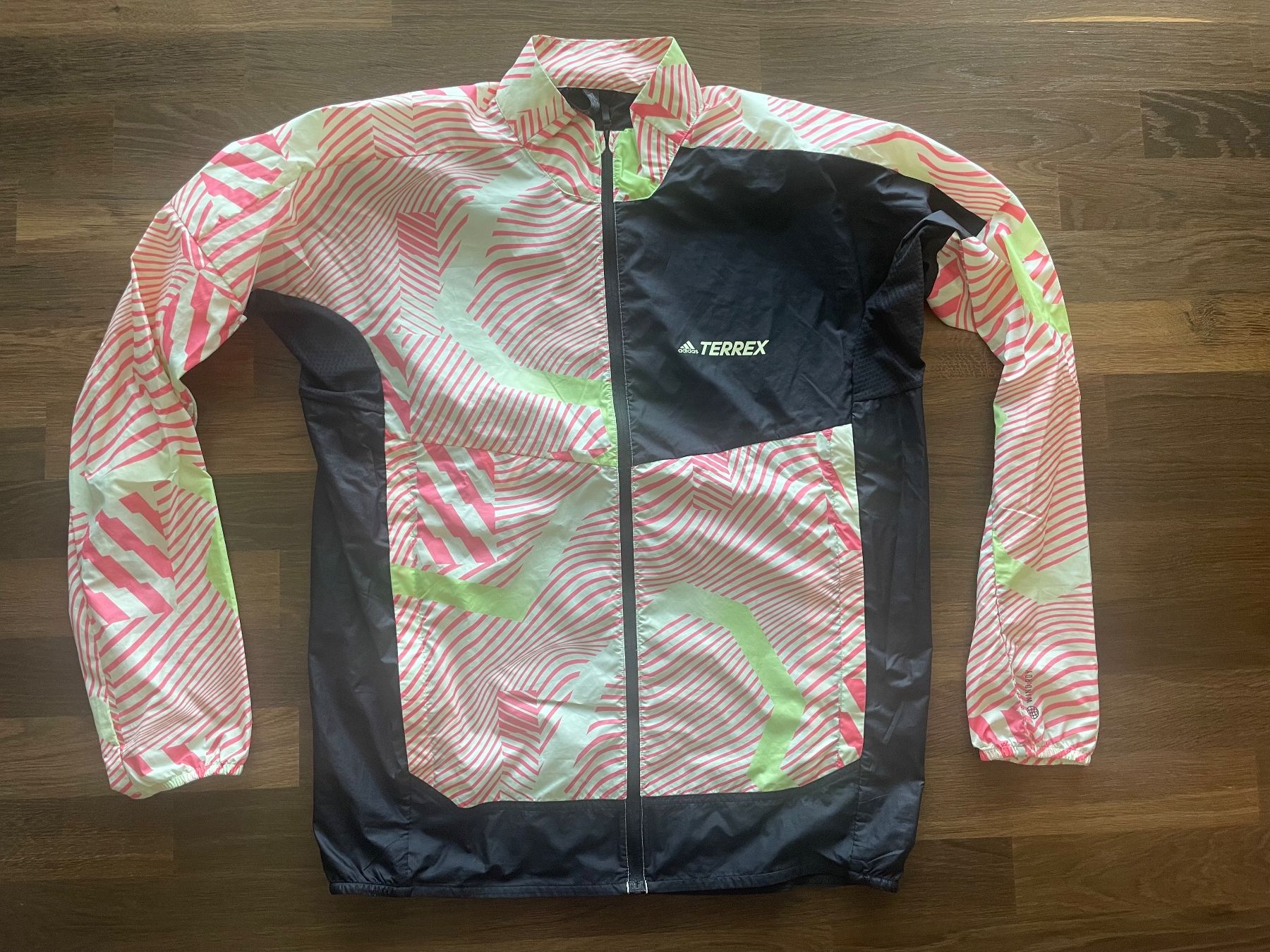 Adidas Giacche: Running Jacke adidas Terrex – Usato da Olten venduto da B3ren
