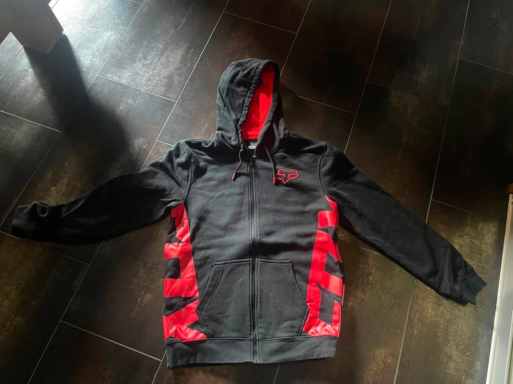 Fox Pullover & Sweatshirts: FOX RACING SIZE M – Gebraucht aus Willerzell von amieundchilla13