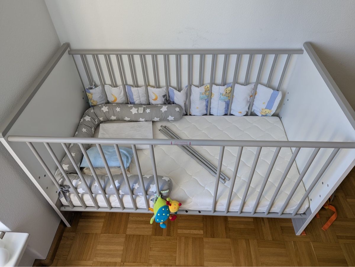 Lits: Kinderbett – D'occasion à Bottenwil par Guguseli014