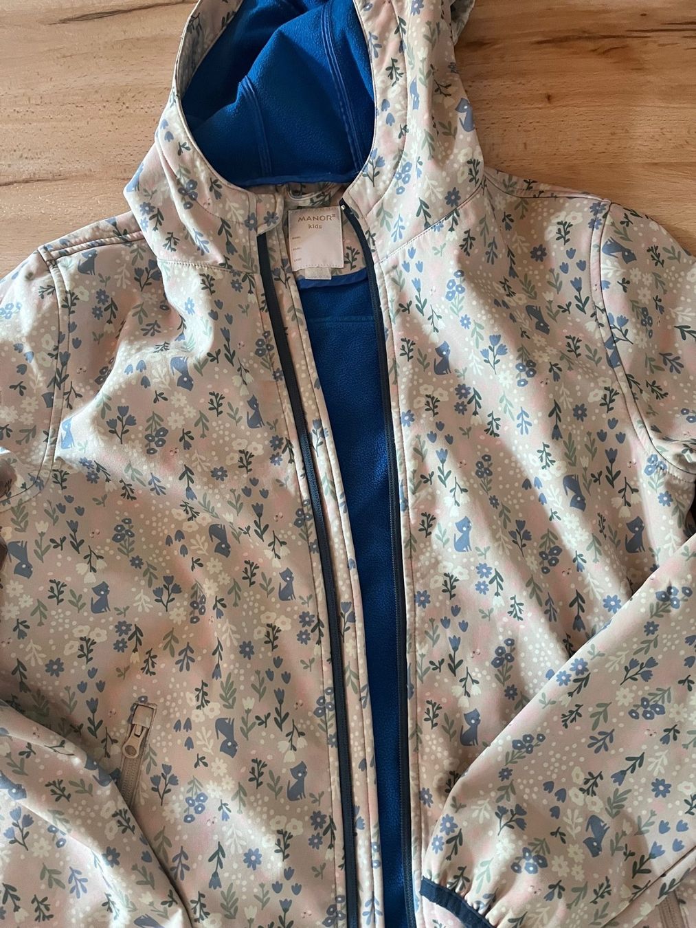 Giacche & Cappotti: Mädchen Softshell Jacke, Blumenmuster, Top Zustand! – Usato da Laufen venduto da eichhorn15 5