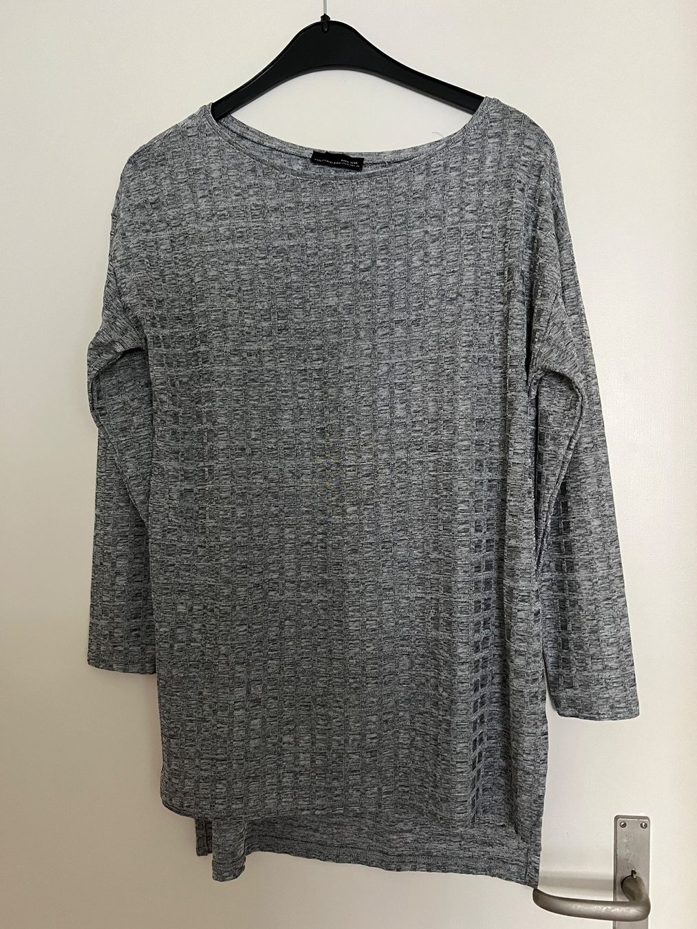 Zara Maglioni & Felpe: ZARA Jumper EUR M – Usato da Horgen venduto da linuxrp