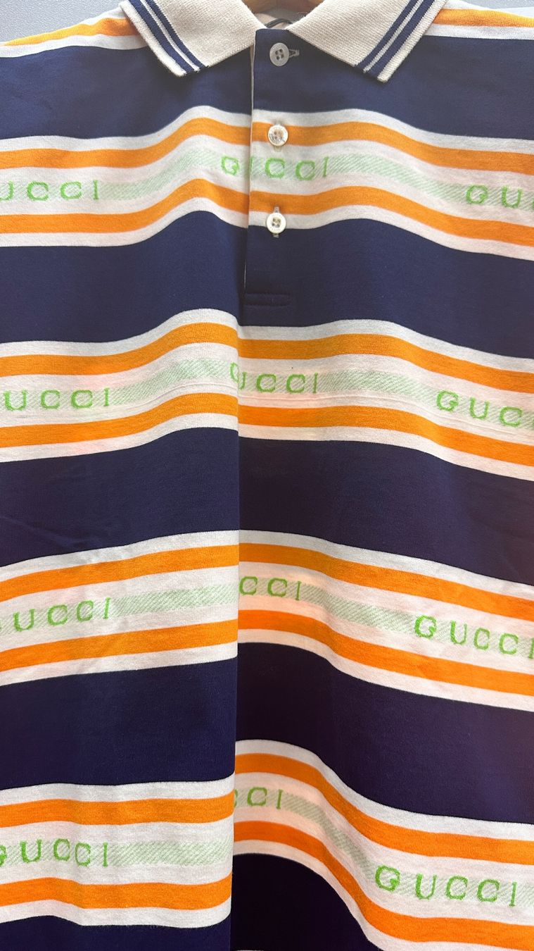 Gucci T-Shirts: Gucci T-Shirt – Neu und originalverpackt aus Lachen SZ von HelvetiaLuxury 2