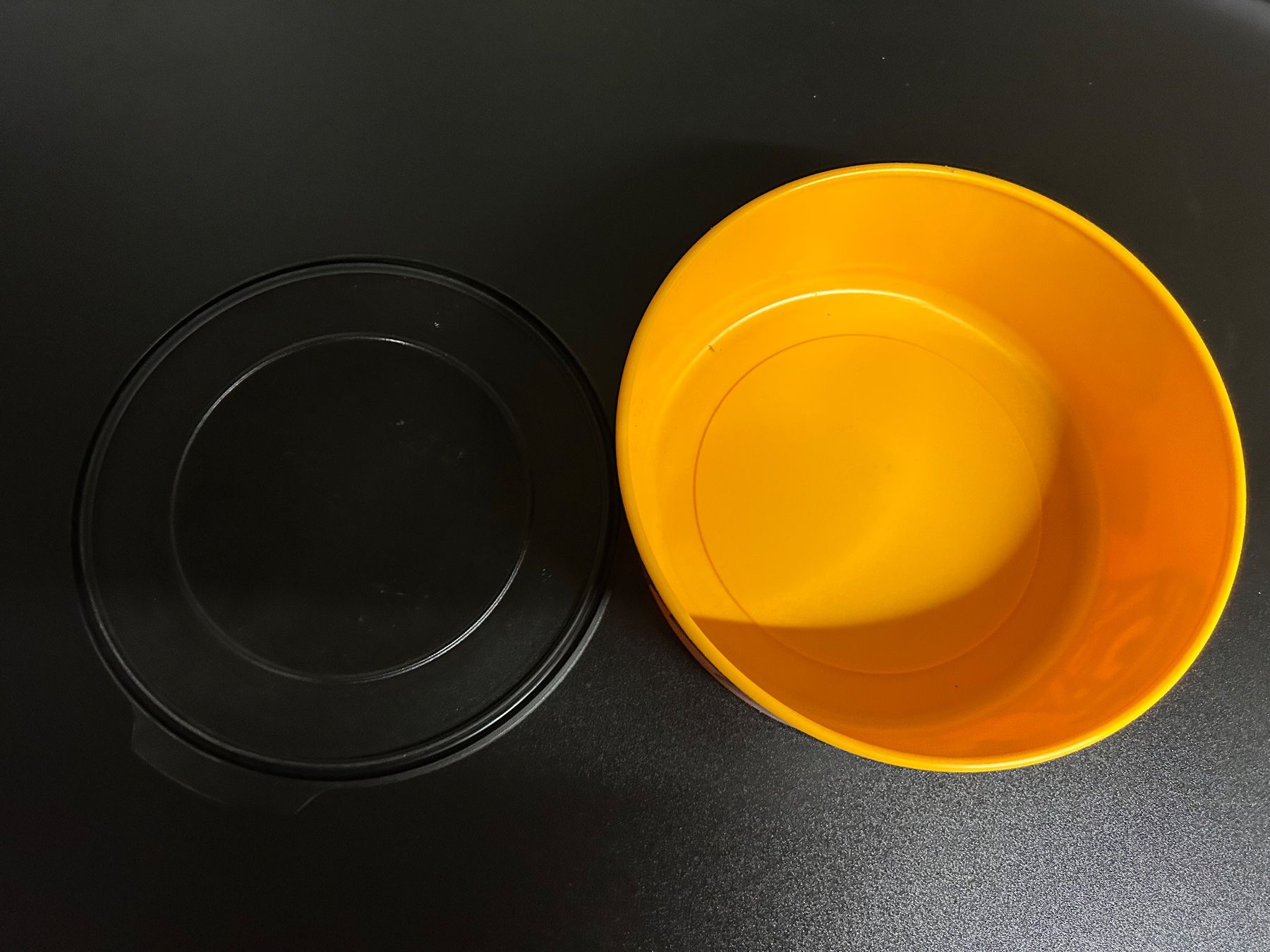 Tupperware Contenitori & Simili: Tupeprware Behälter Halloween 1,5 Liter – Nuovo (secondo la descrizione) da Obergösgen venduto da Andre118 1