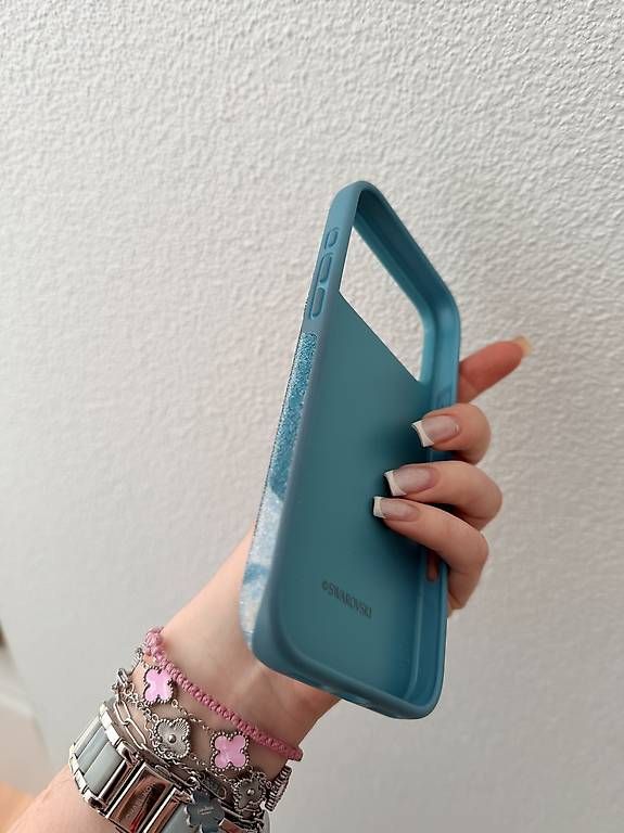 Swarovski Cover & Protezioni schermo: Swarovski Hülle iPhone 17 Pro Max – Usato da Rotkreuz venduto da andgav11 1