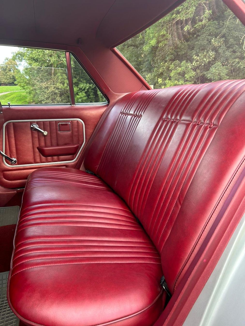 Mercury Autos: Ford Mercury Monarch 1975 – Gebraucht aus Frasnacht von  6