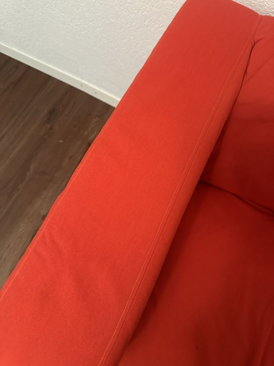 Sofas: Rotes Sofa  – D'occasion à Kilchberg par Kim_alicia 3