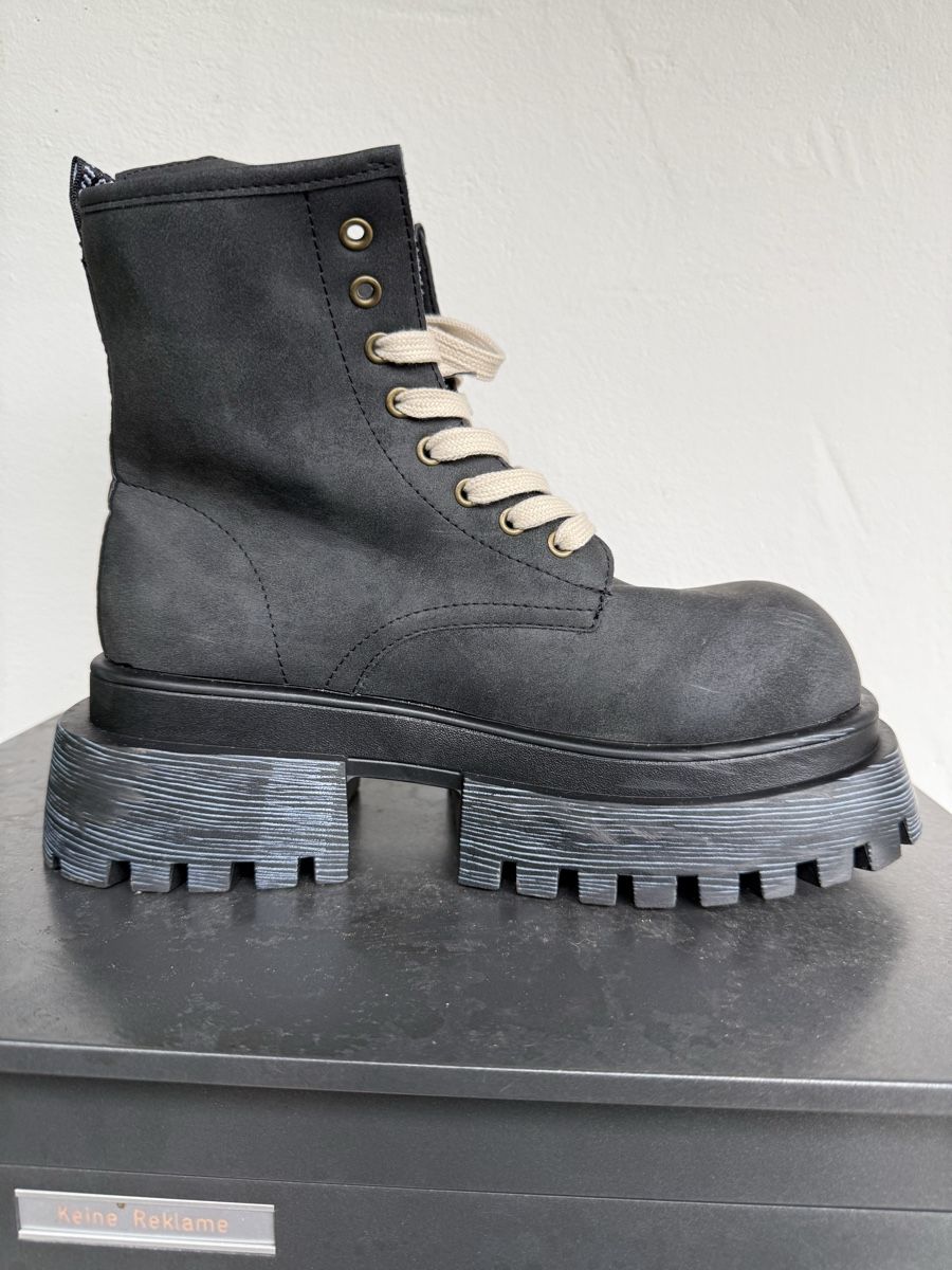 Chaussures hommes: Schuhe – D'occasion à Hinwil par jen_z8kr 1