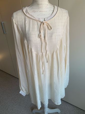 Luftige Bluse von NEXT Gr. 52, neuwertig, creme