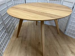 runder Tisch CORNEL Wildeiche massiv 120 x 75 cm
