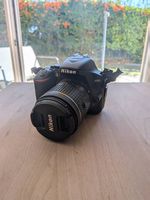 Nikon D3500 