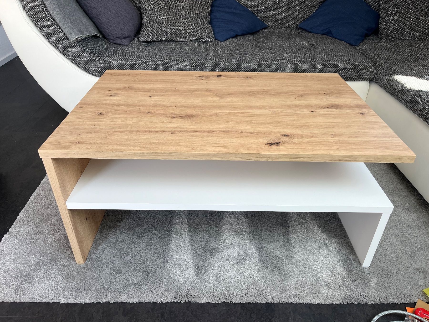 Tische: Salontisch – Gebraucht aus Oberegg von lea_kz99