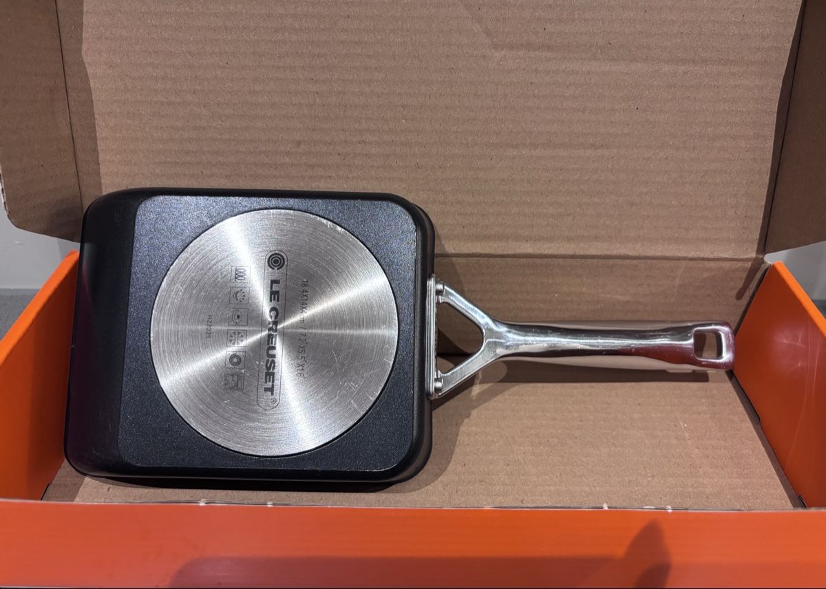 Le Creuset Padelle: Le Creuset Omelett-Pfanne – Usato da Luzern venduto da qch_2jjy 1