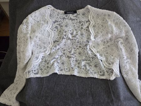 Eleganter Spitzenbolero / Kurzjacke Weiss – Gr. S