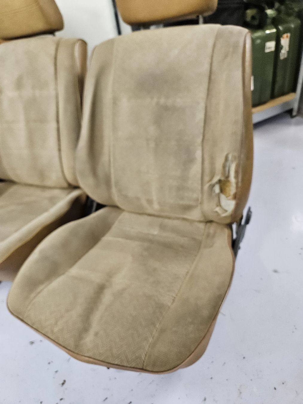 VW Toutes les pièces auto: VW Derby Sitze – Défectueux à Rupperswil par Goofy1.2 1