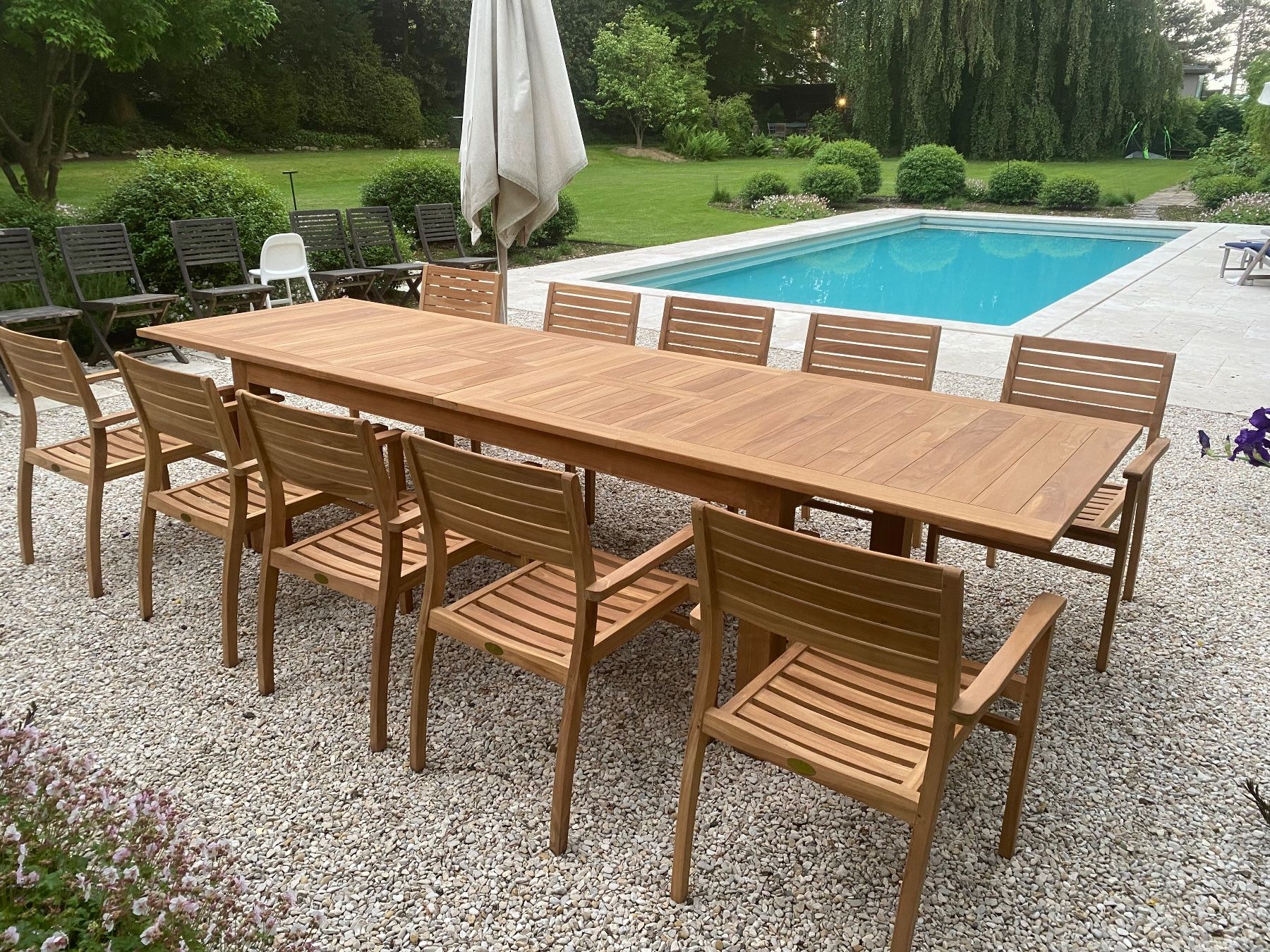 Set di tavolo e panche: De Luxe Set Teak Tischgruppe – Nuovo e nell'imballaggio originale da Zollikon venduto da Teaklife 1