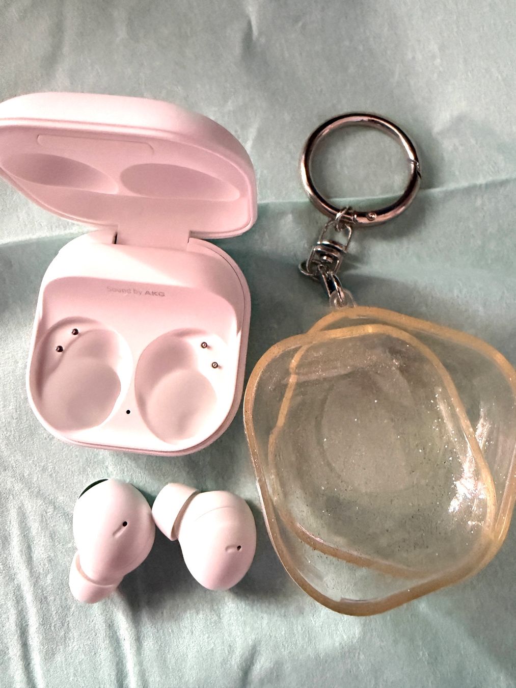 Samsung Cuffie: NEUW. Samsung Galaxy Buds2 Pro weiss – Nuovo (secondo la descrizione) da Gelterkinden venduto da Andreachrista 2