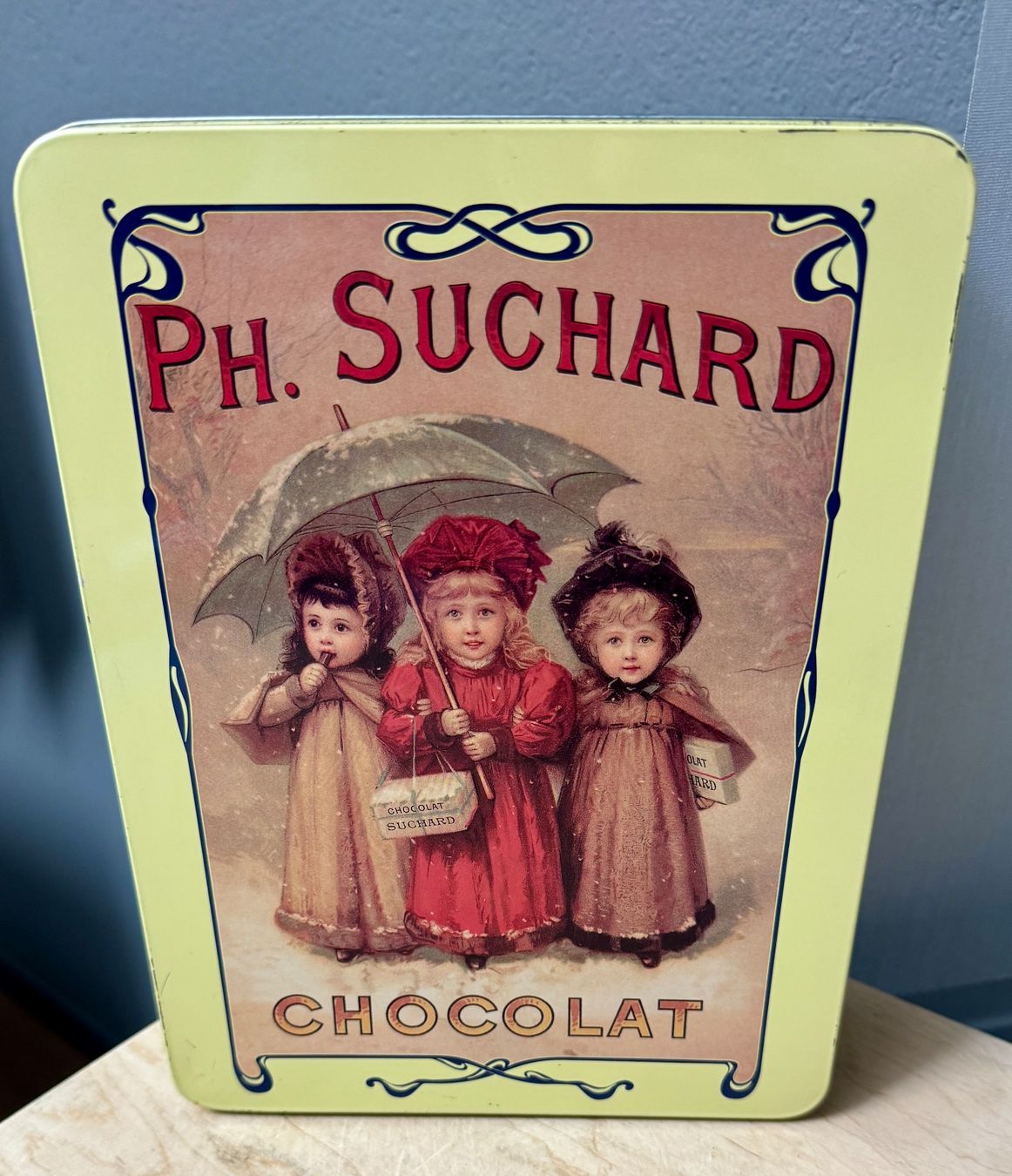 Suchard Sonstige Dekorationen & Accessoires: Ältere Blechdose CACAO SUCHARD Nostalgiedose – Gebraucht aus Rothrist von Luckywinner