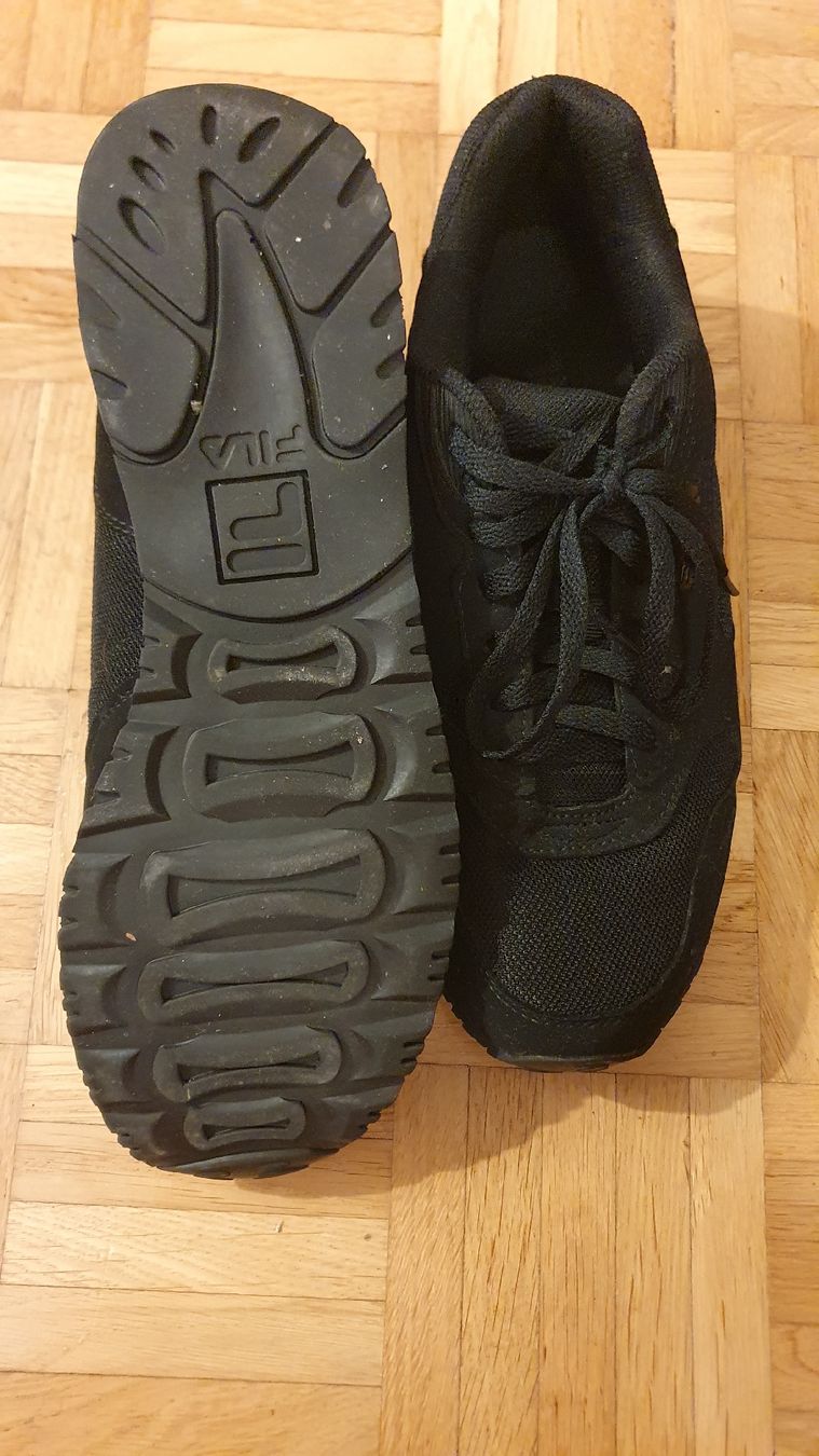 Fila Scarpe da uomo: Fila Sneaker – Nuovo (secondo la descrizione) da Sissach venduto da Siraiwan 1