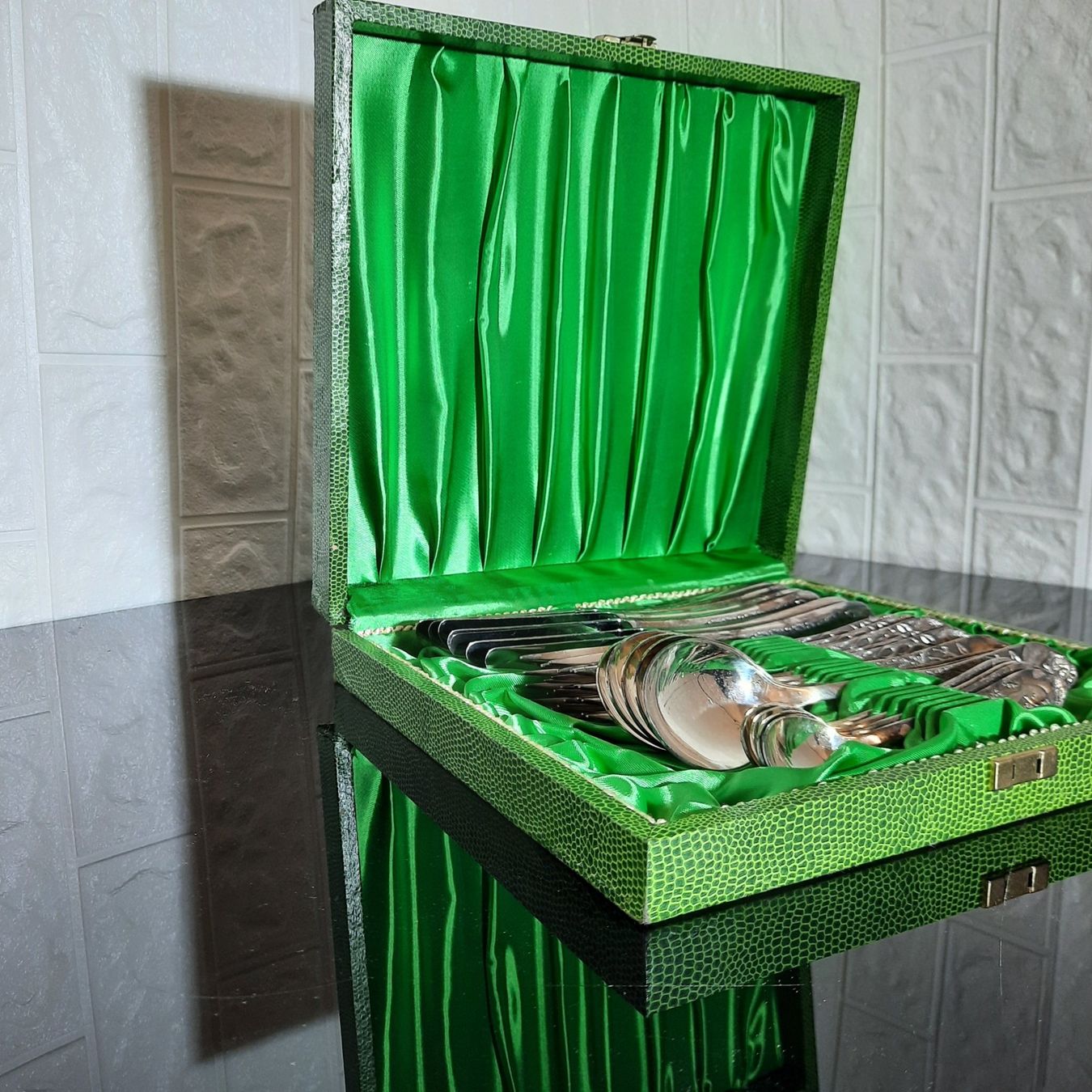 Set di posate: Besteckset KB Solingen mit Tierdesign – Usato da Unterägeri venduto da Altgoldschmuck 4