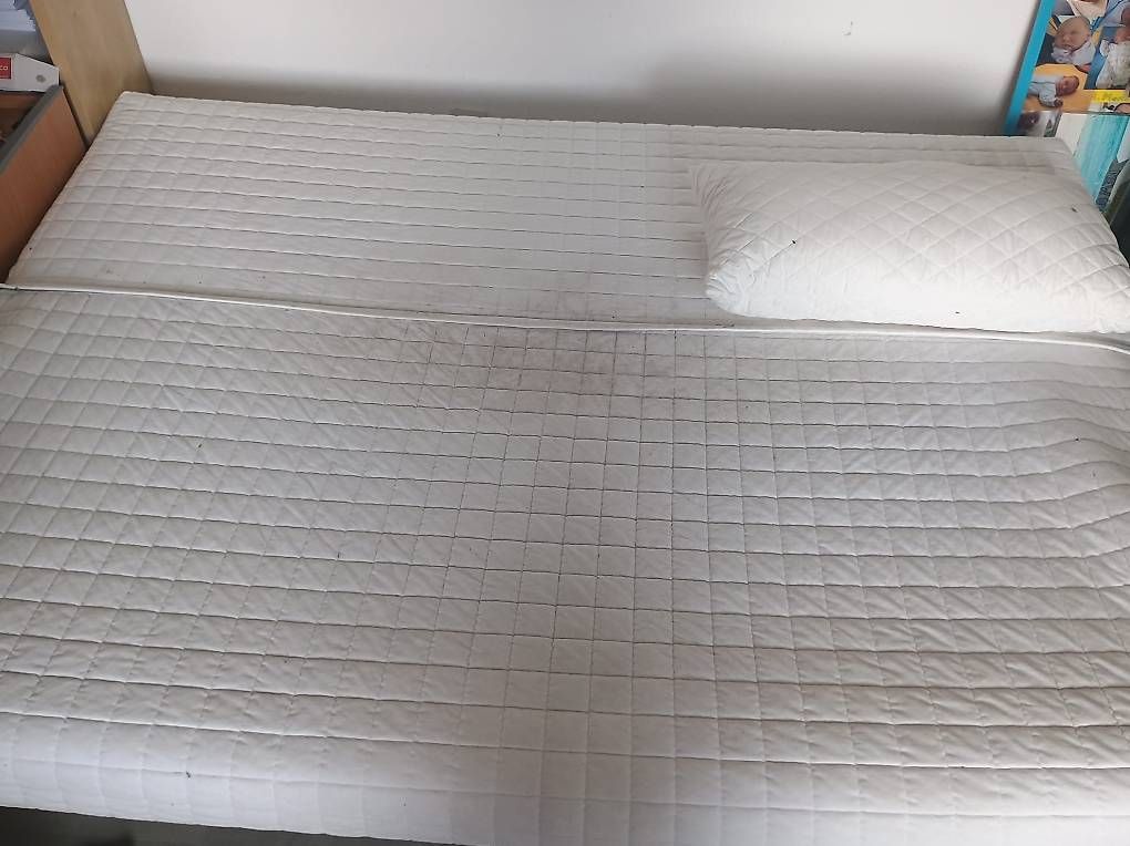 Ikea Divani: Bettsofa Ikea mit Stauraum weiss – Usato da Leuggern venduto da Pummi19 1