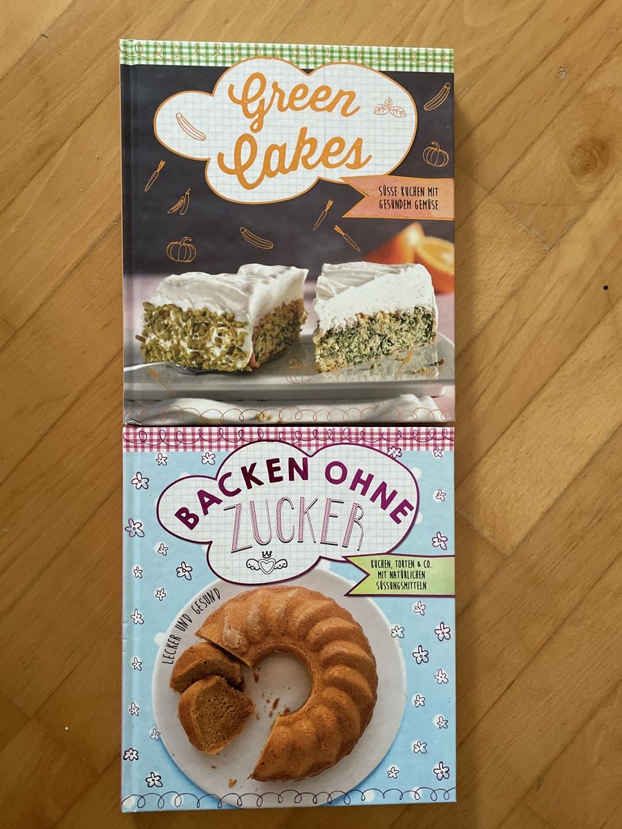 Bücher: 2 Backbücher: Green Cakes & Backen ohne Zucker – Gebraucht aus Schönenberg TG von cocifrosch94