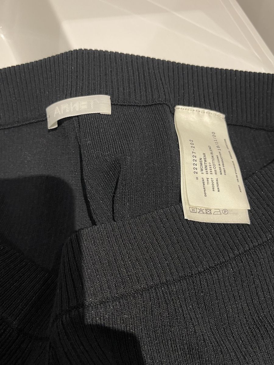 Arket Hosen: ARKET weite Strickhose, Grösse L – Gebraucht aus Mauren von toppiloppi 4