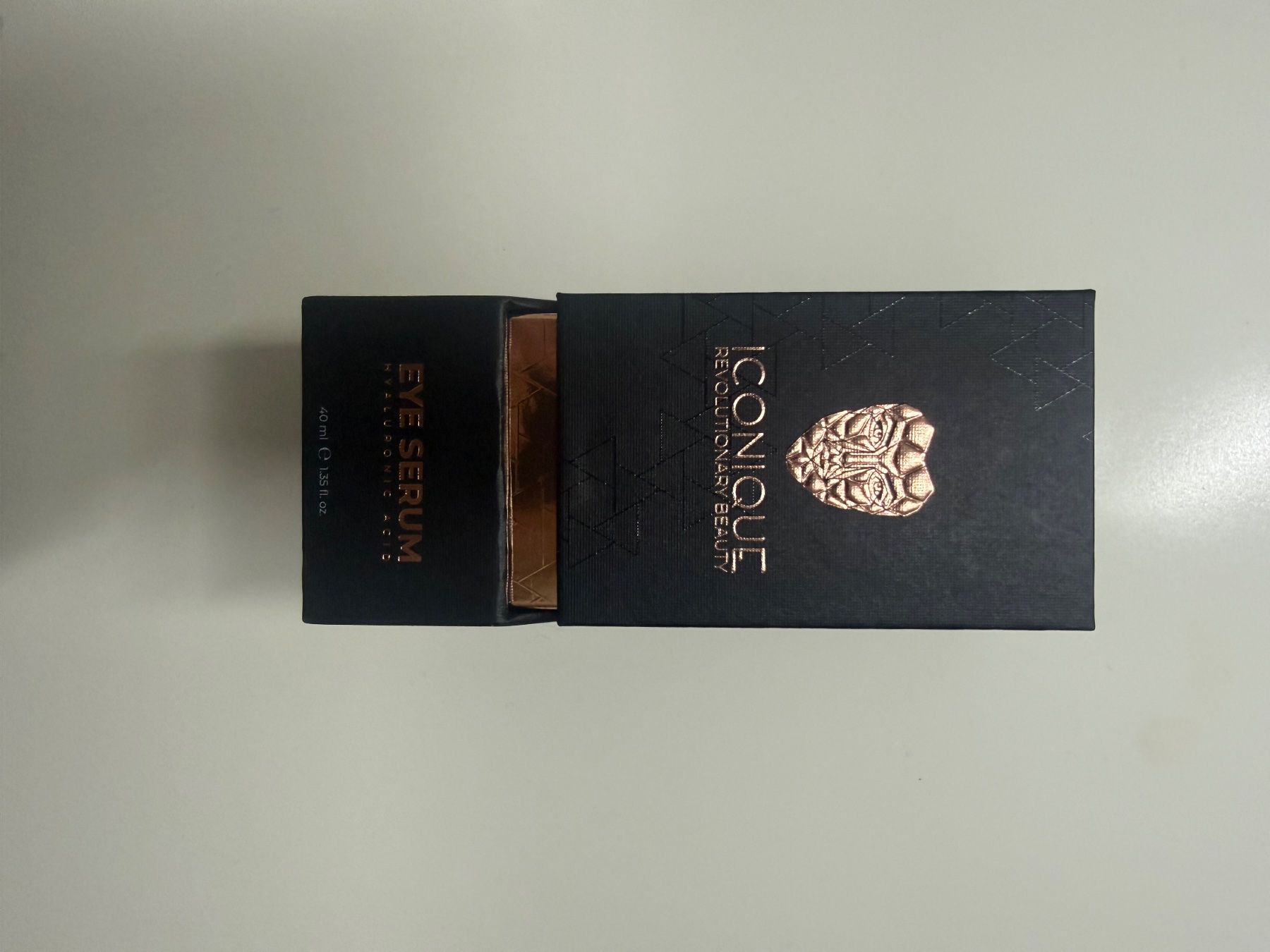 Gesichtspflege: Iconique Eye Serum – Gebraucht aus Riedikon von dia_72kq