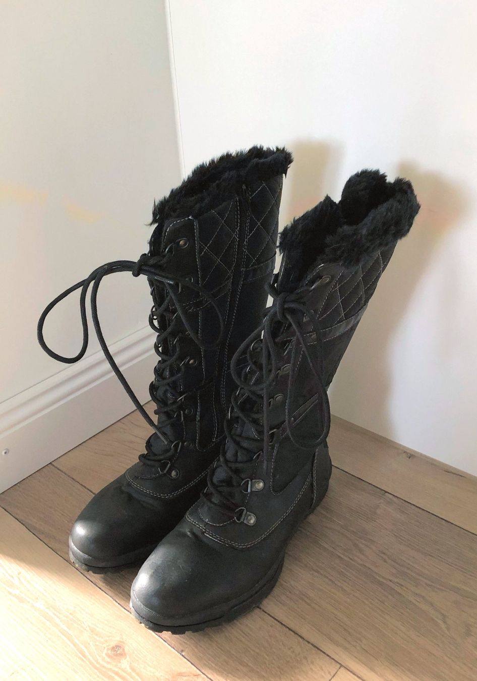 Scarpe da donna: Reitstiefel, gefüttert – Usato da Rüti ZH venduto da Jasna89
