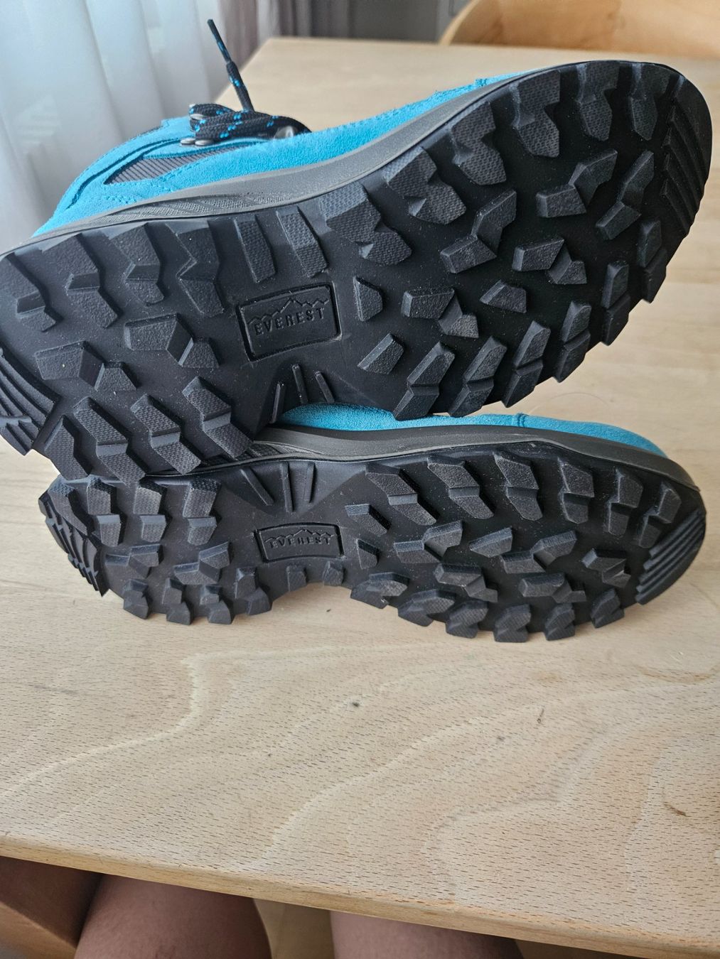 Everest Scarpe per ragazzi: Wanderschuhe, Gr 36. Neu – Nuovo (secondo la descrizione) da Chur venduto da nataliiaw 2