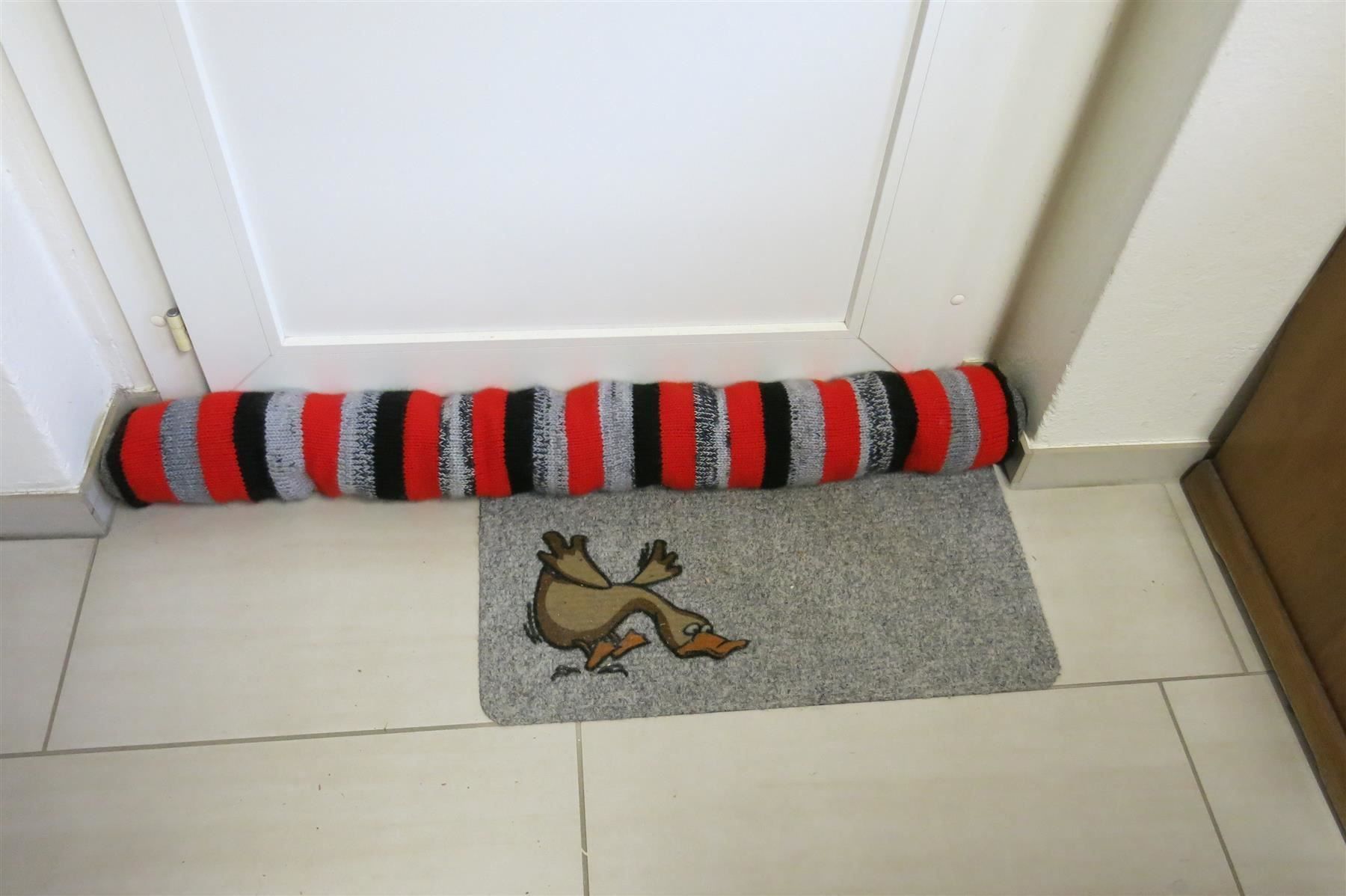 Toutes les décorations: Zugluftstopper  "Rotkäppchen" / ca 113cm – Neuf (Voir description) à Schaffhausen par Espressoo7