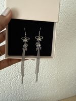 Ohrringe mit Schleife und Kette, neuwertig!