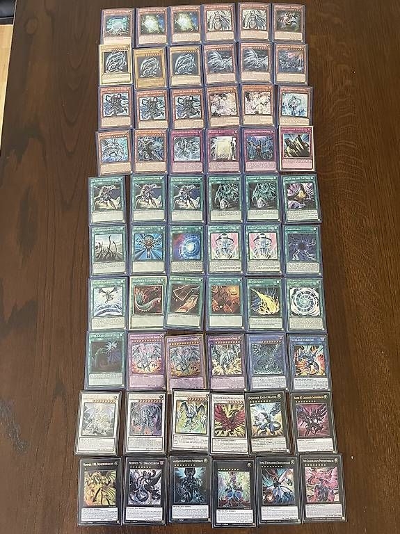 Yugioh Sammelbilder & Trading cards: Yugioh blauäugig komplett deck shiny – Gebraucht aus Oberbuchsiten von Swissguy