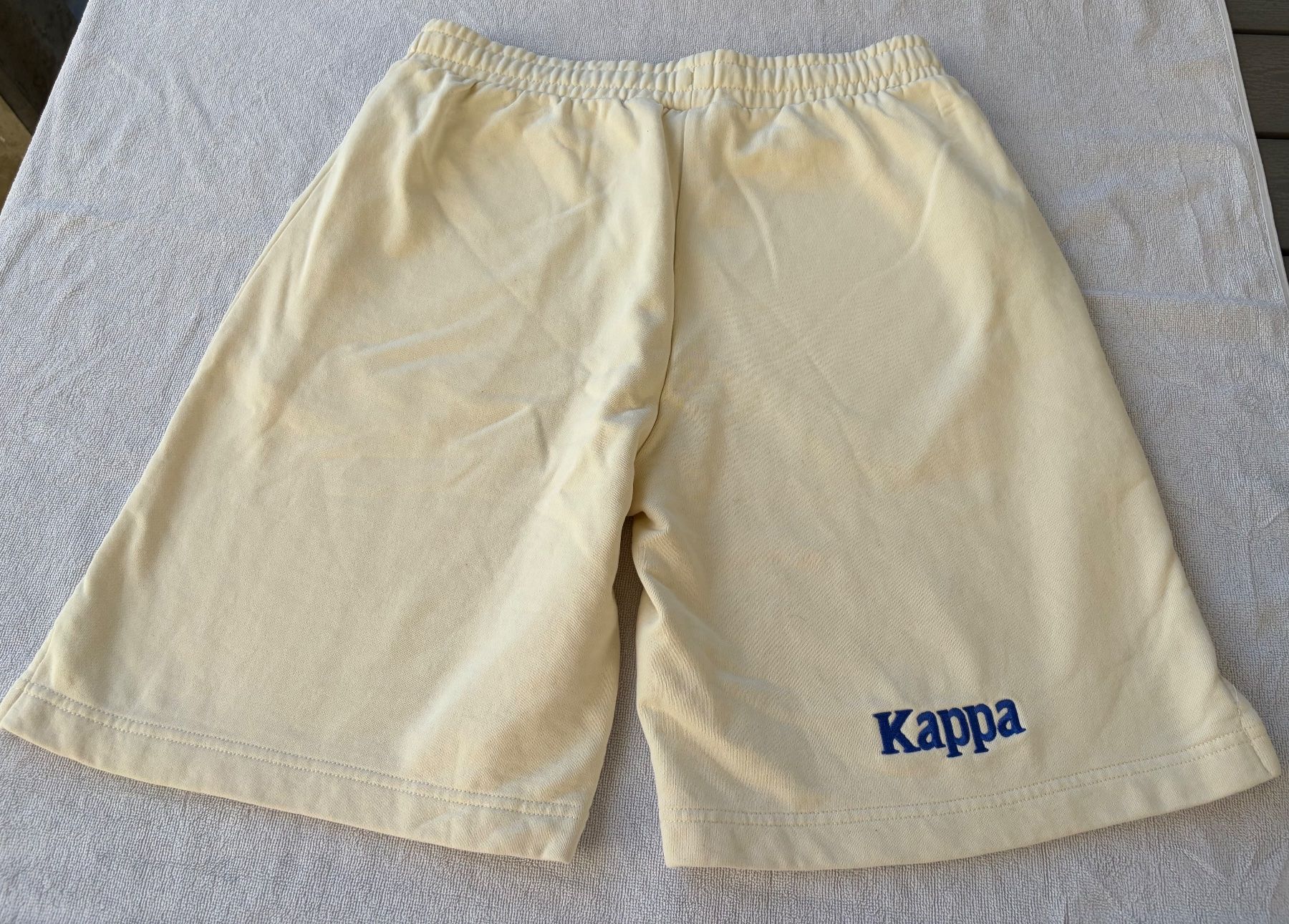 Kappa Pantaloni: Kappa Shorts beige Grösse L – Usato da Hallwil venduto da maxima2006 1